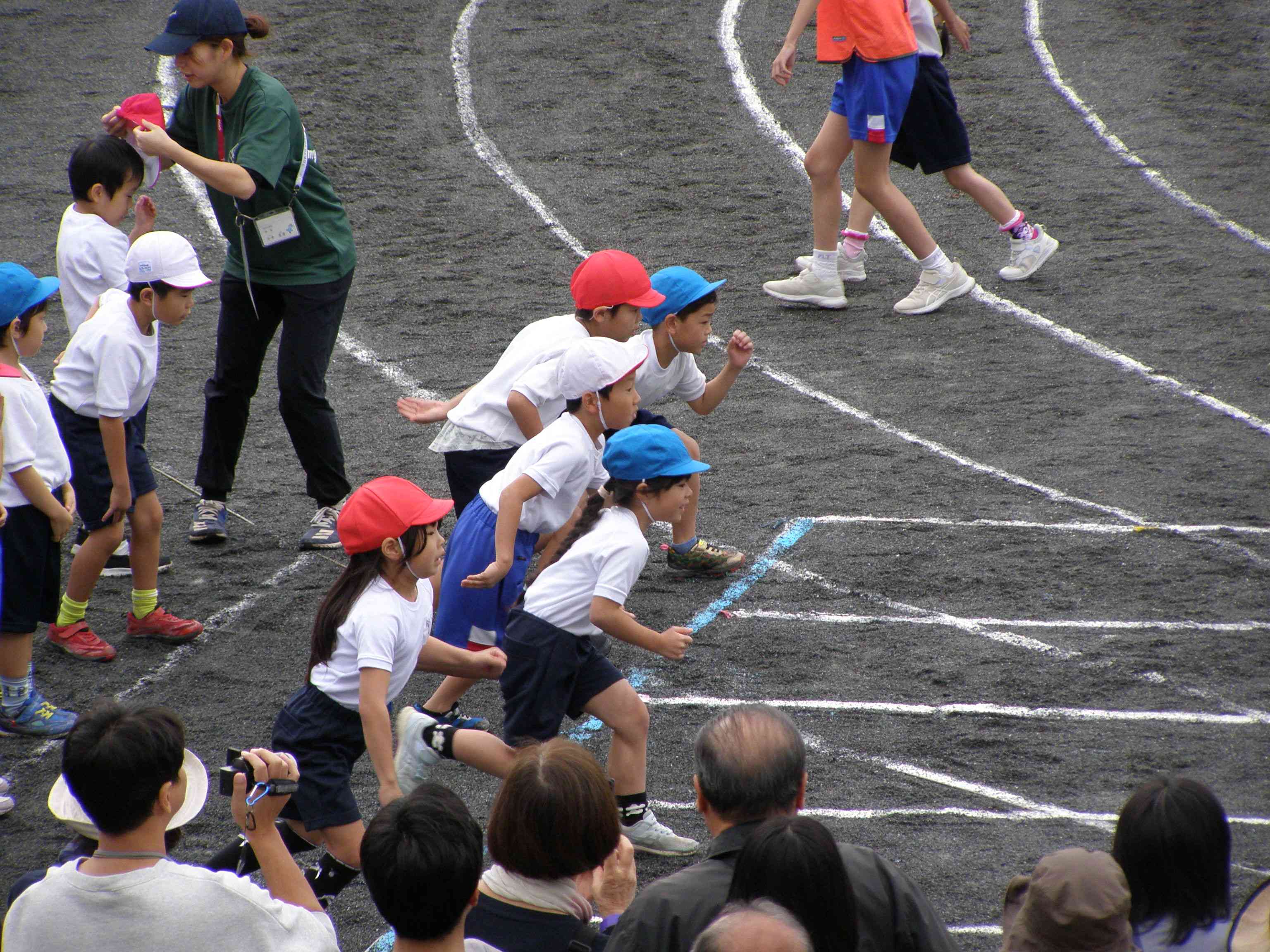 １０徒競走１年１