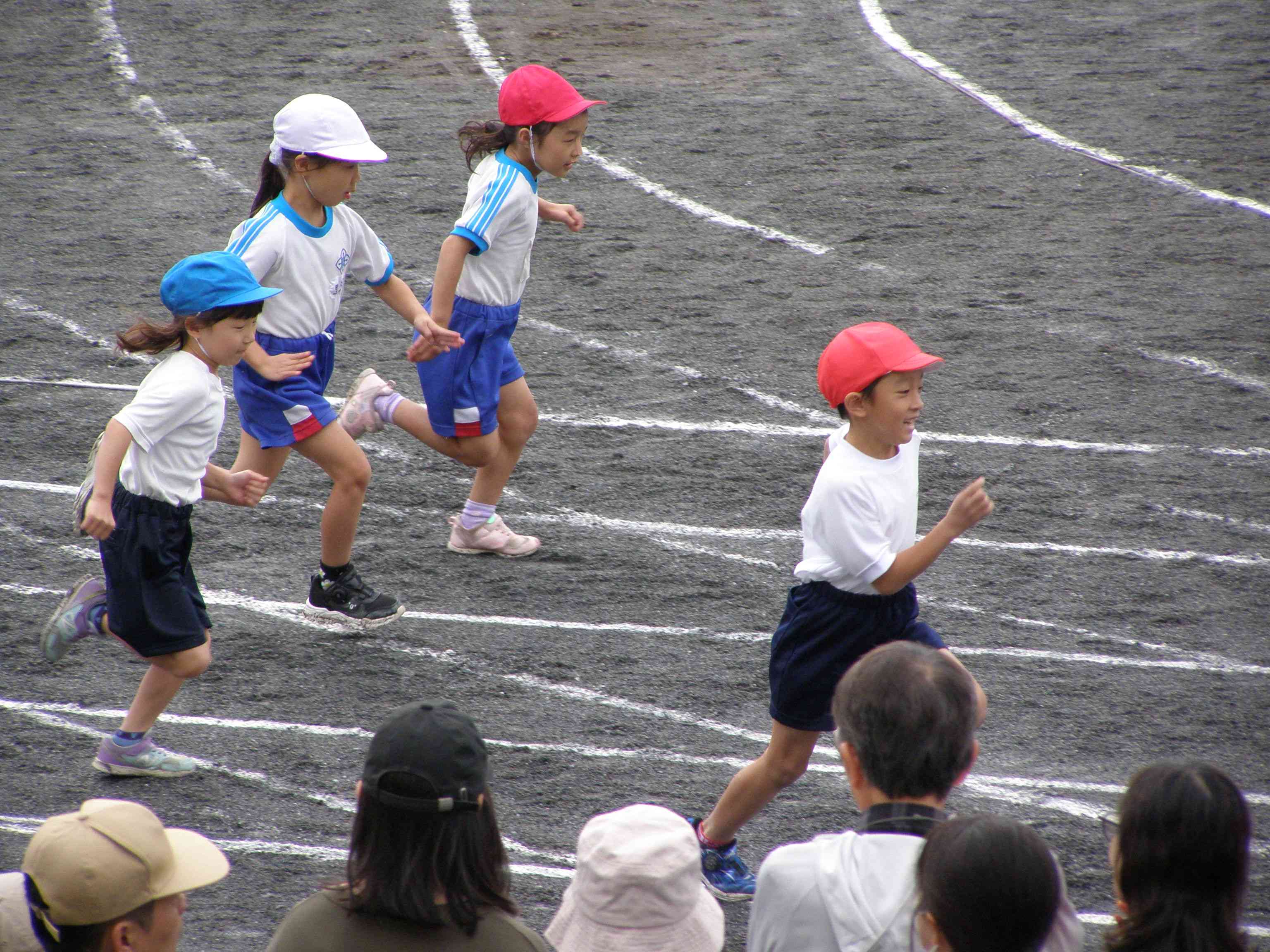 １０徒競走１年５