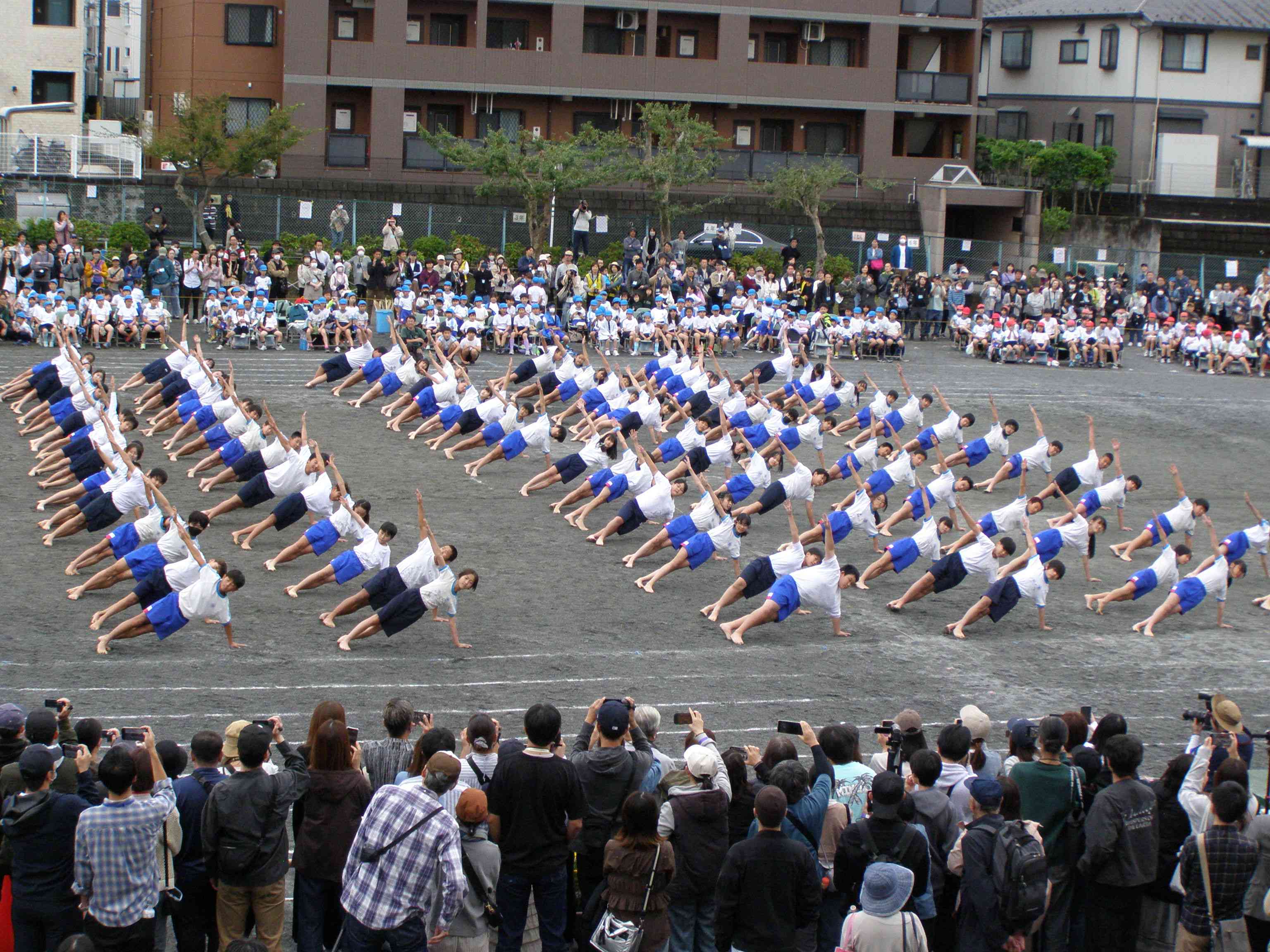 １７表現６年１